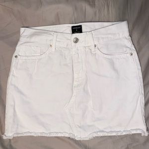 White denim skirt